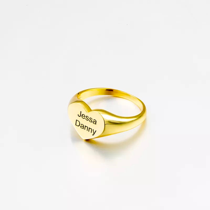 Signet Ring With Personalized Pattern Or Words