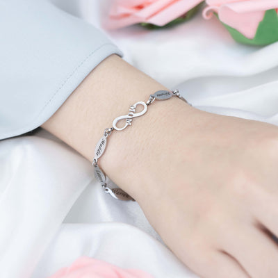 Mother's Day GIft! Mom Eternity Bracelet with Family Names