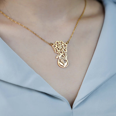 Mother's Day Gift Carnation Custom Name Necklace