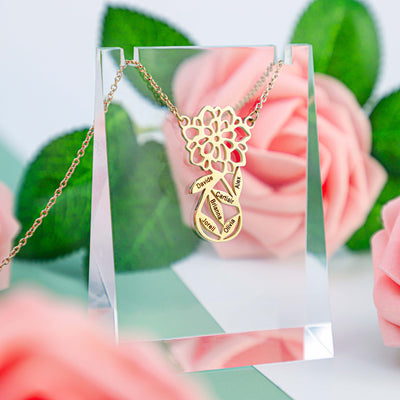 Mother's Day Gift Carnation Custom Name Necklace