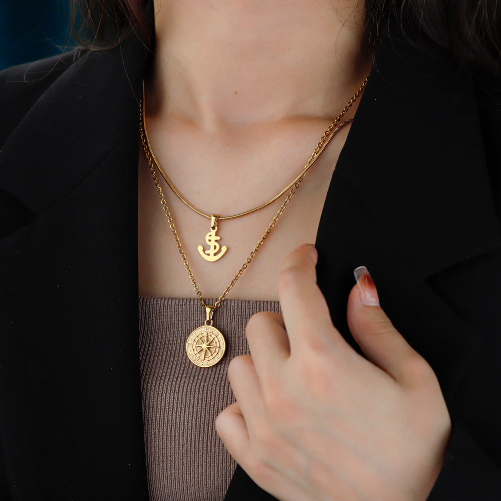 CHRISTMAS GIFT WOMENS COMPASS PENDANT NECKLACE