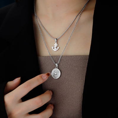 CHRISTMAS GIFT WOMENS COMPASS PENDANT NECKLACE