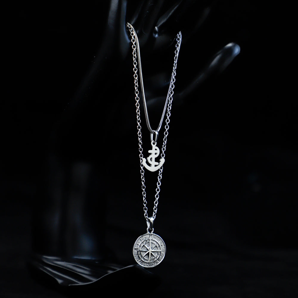 CHRISTMAS GIFT WOMENS COMPASS PENDANT NECKLACE